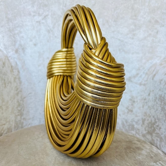 Double Knot Handbag - Picture 2 of 13